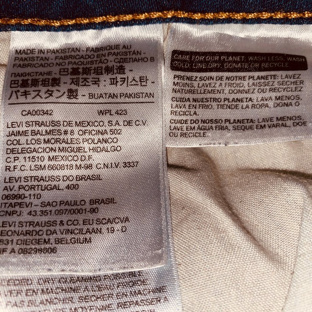 Levi's 712 Slim Medium Wash Denim Jeans Womens Size 33 actual W36xL31 - Picture 4 of 5